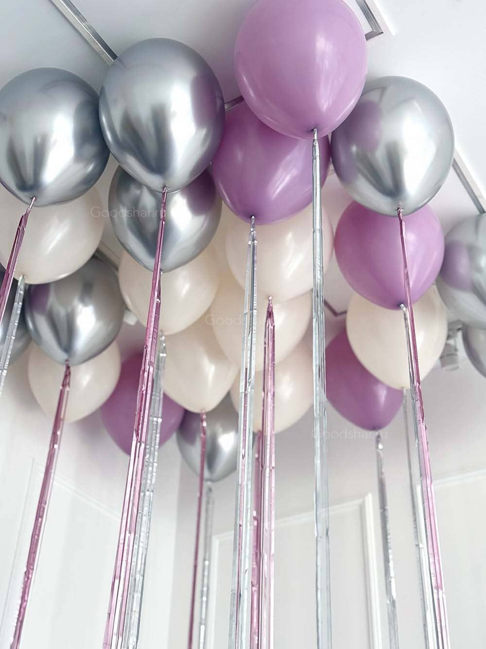 Воздушные шары под потолок с дождиком