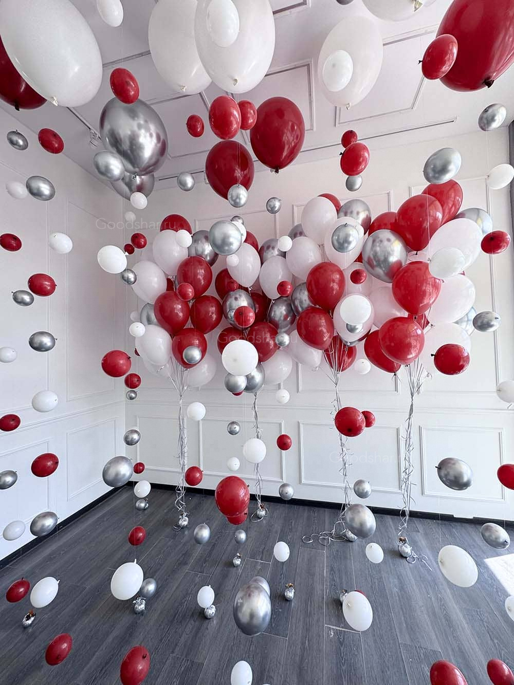 Шары на цепочке + фонтаны 