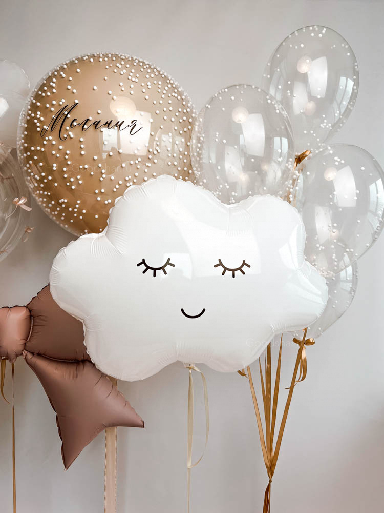 Набор воздушных шаров на выписку для девочки «Облачная нежность»